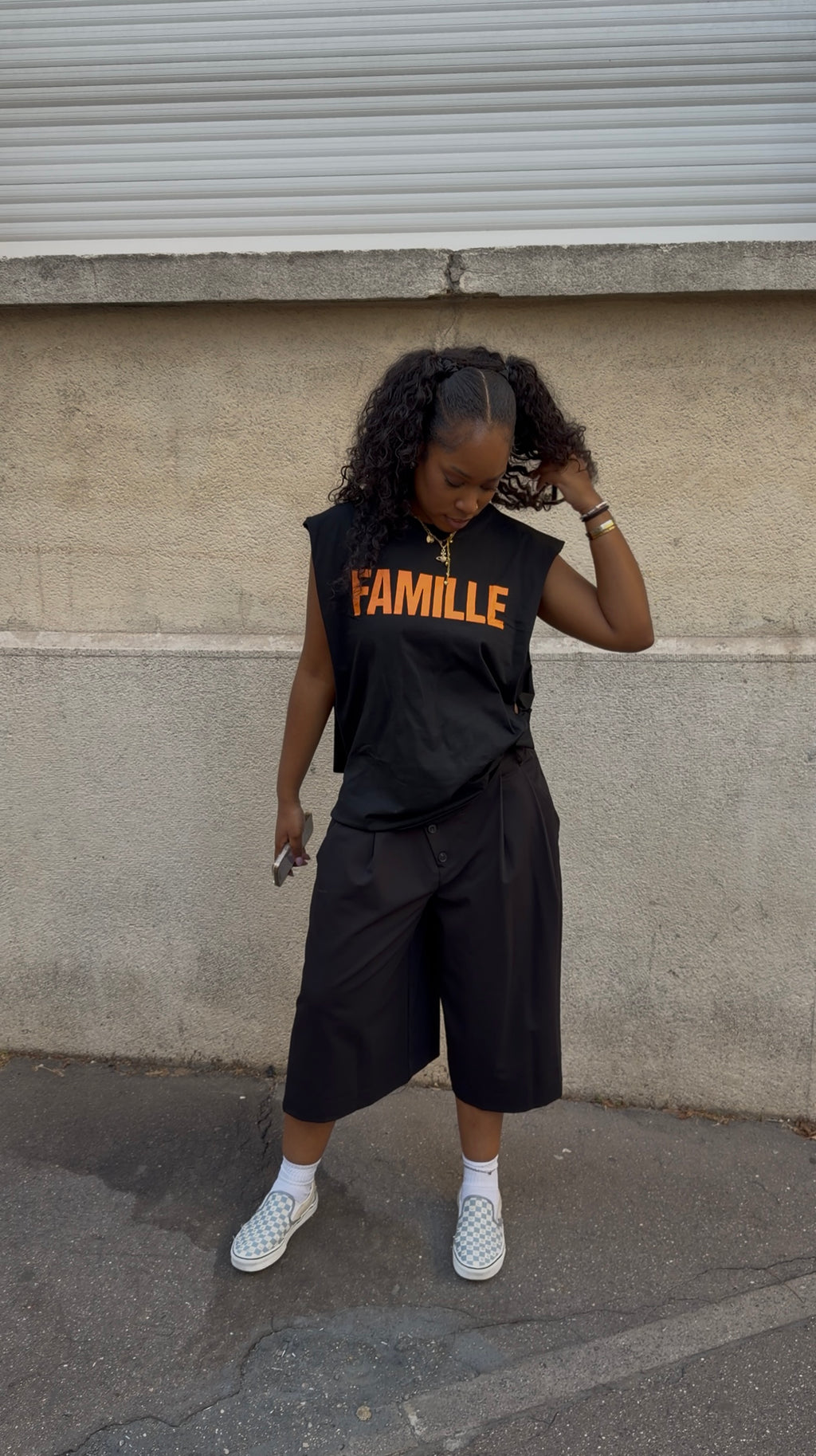 T-SHIRT SANS MANCHES FEMME "MAISON FAMILLE"